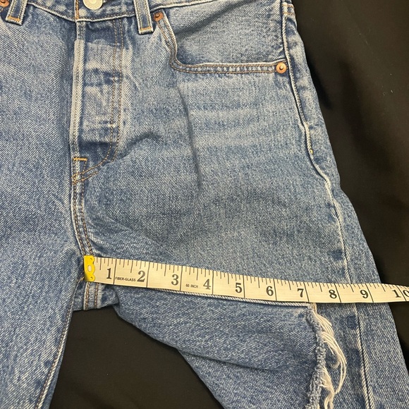 Levi’s Jean shorts 501s - Picture 6 of 6